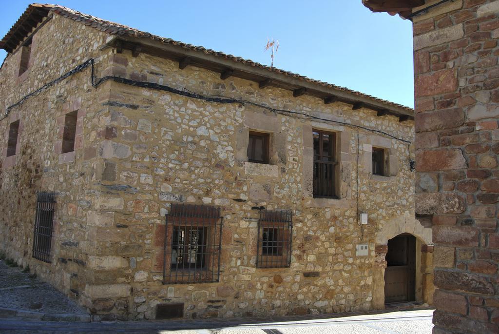La Casa De San Gil Guest House Atienza Bagian luar foto