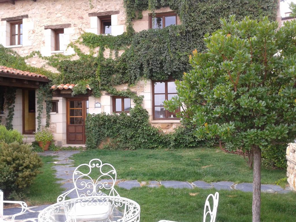 La Casa De San Gil Guest House Atienza Bagian luar foto
