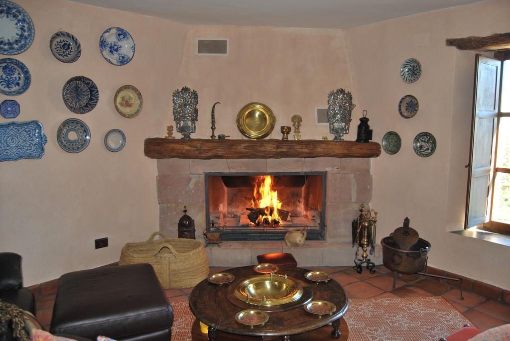 La Casa De San Gil Guest House Atienza Bagian luar foto