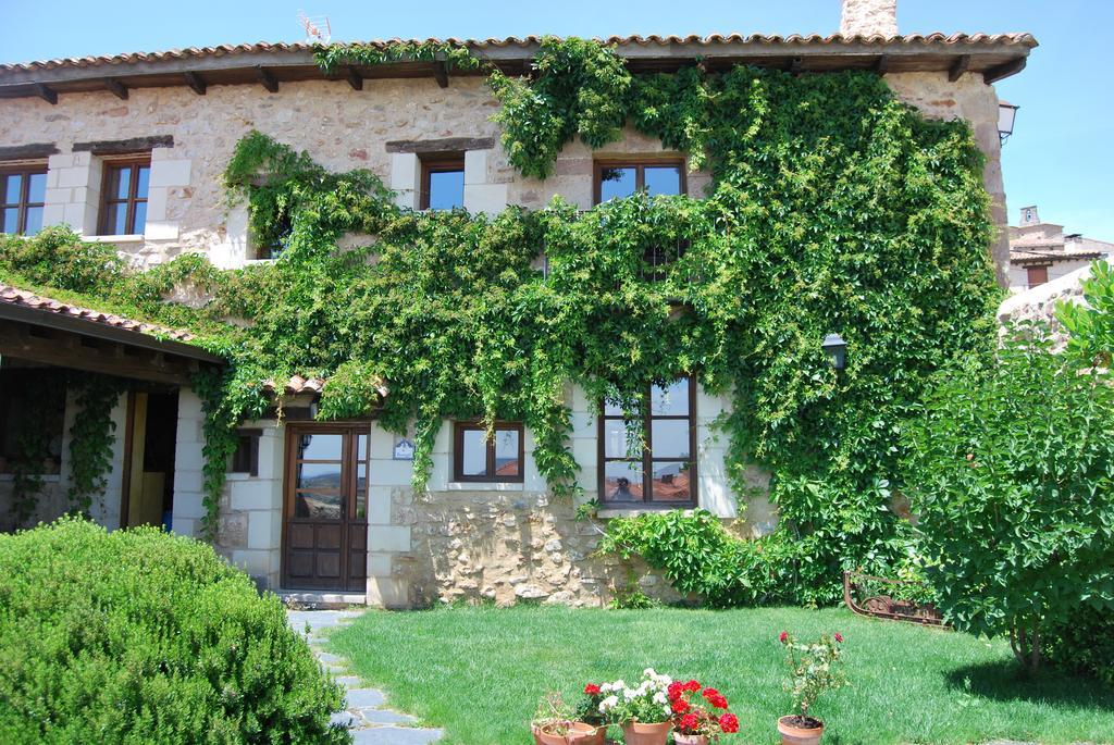 La Casa De San Gil Guest House Atienza Bagian luar foto