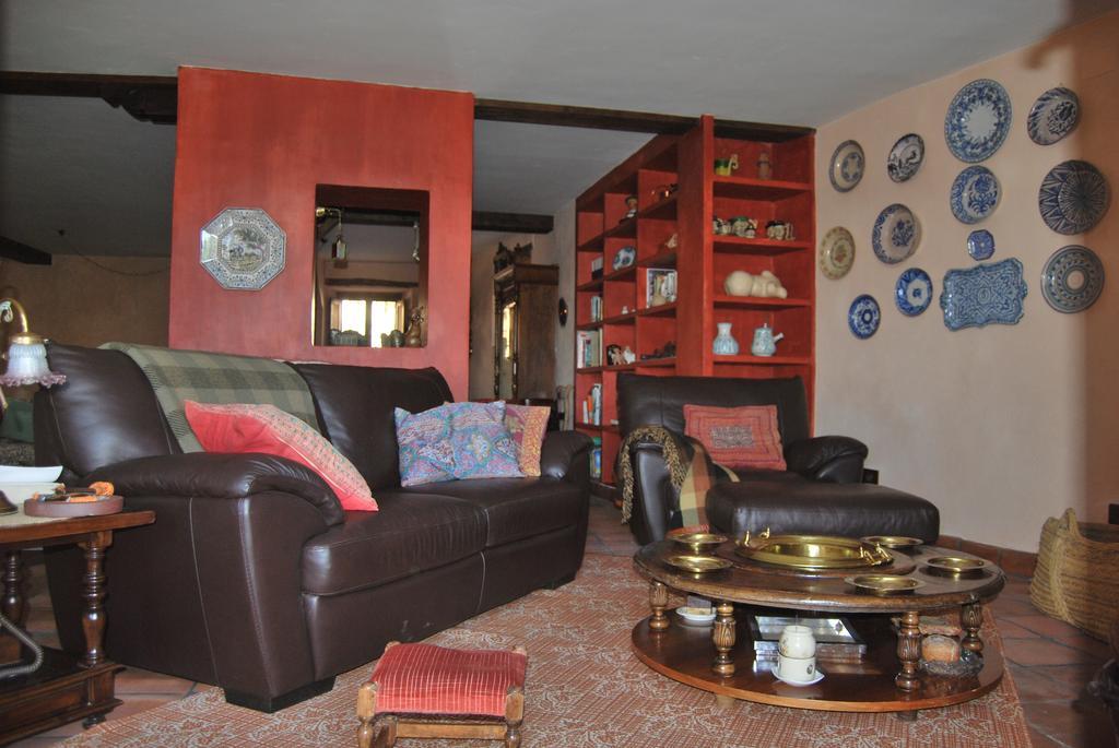La Casa De San Gil Guest House Atienza Bagian luar foto