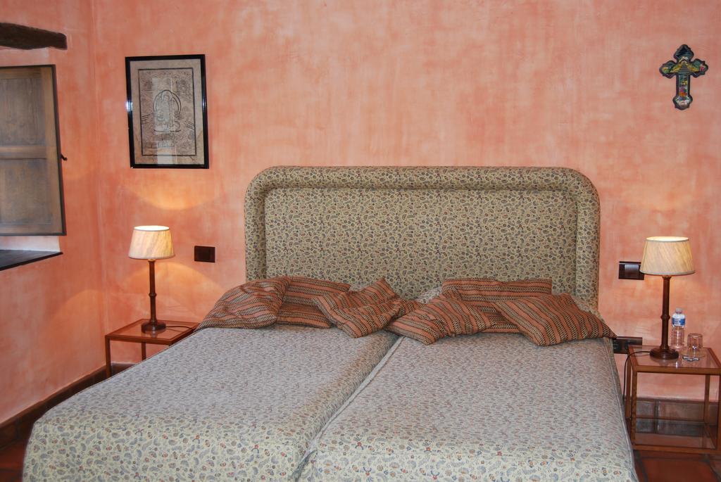 La Casa De San Gil Guest House Atienza Ruang foto
